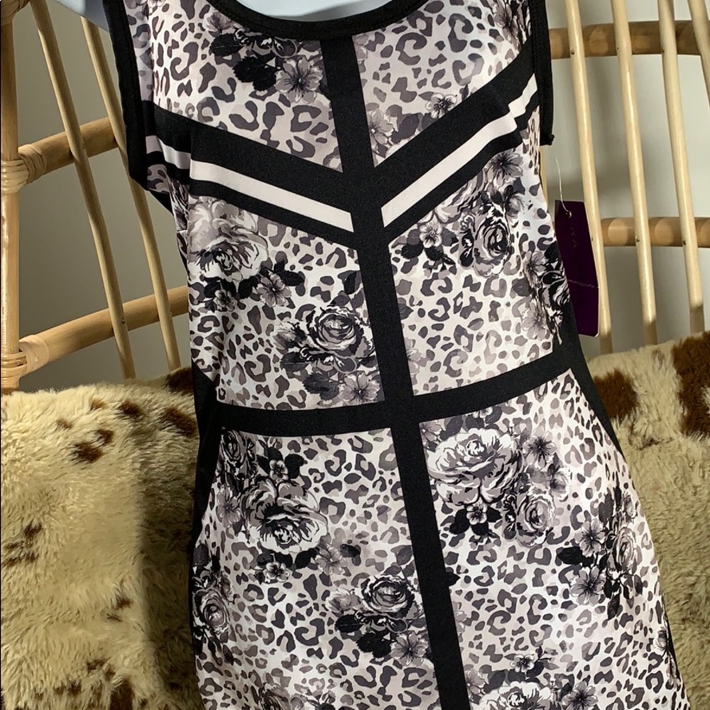 RAMPAGE BODYCON DRESS - Picture 5 of 6